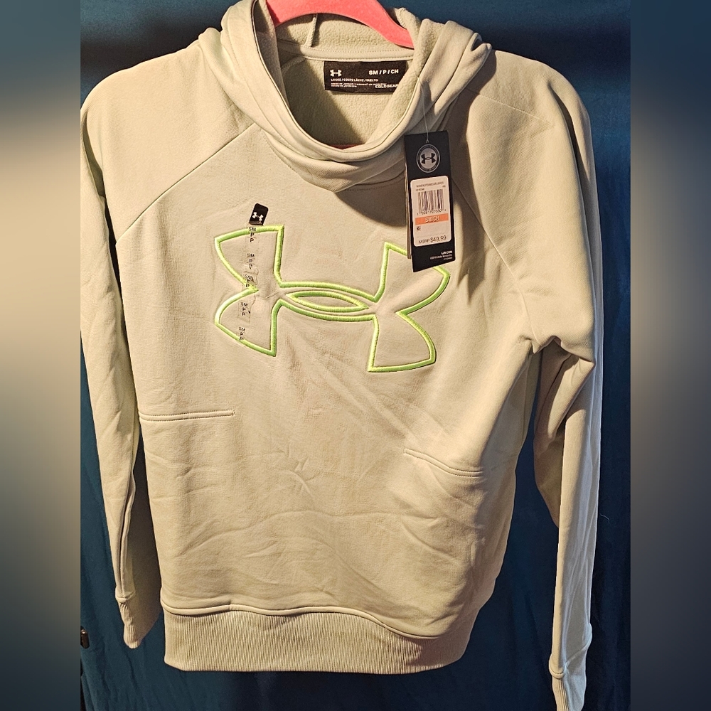 Women's Under Armour Hoodie sz Small NWT